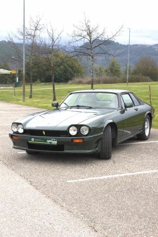 Usado Jaguar XJS 295 HP (216 kW) 1989 Verde