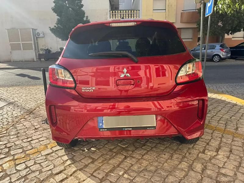 Usado Mitsubishi Space Star Select 71 HP (52 kW) 2024 Vermelho Citadino