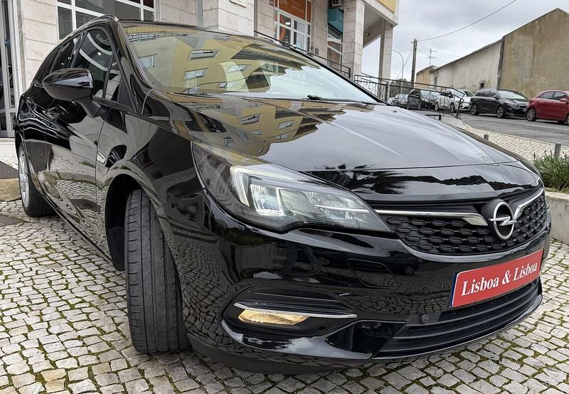 Usado Opel Astra Elegance 130 HP (95 kW) 2021 Preto Carrinha