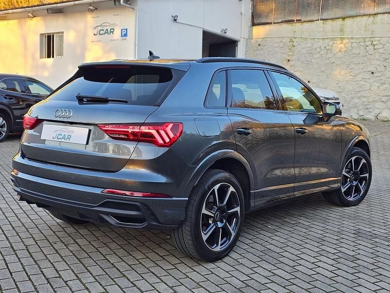 Usado Audi Q3 S-Line 245 HP (180 kW) 2022 Cinza SUV
