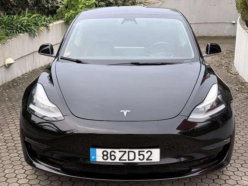 Usado Tesla Model 3 366 kW (498 HP) 2019 Preto Sedan