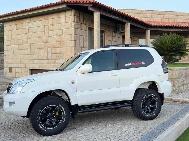 Usado Toyota Land Cruiser 165 HP (121 kW) 2005 Branco SUV