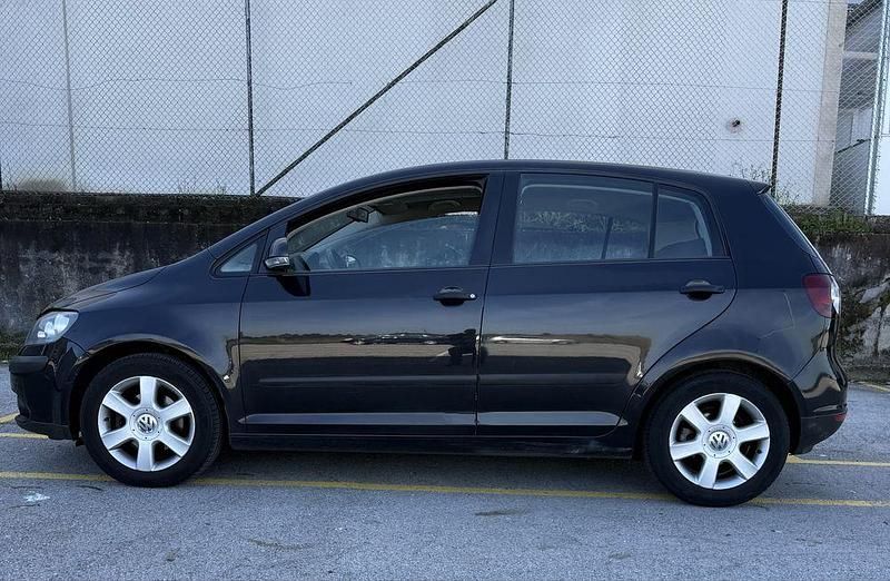 Usado VW Golf Plus Cross Comfortline 90 HP (66 kW) 2006 Monovolume
