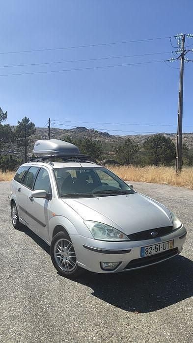Usado 2003 Ford Focus Sedan | € 1.700 (Preço justo) - Imagem 1/4