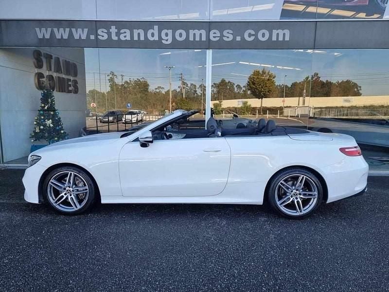 Usado Mercedes E220 AMG line 194 HP (142 kW) 2018 Branco Cabrios