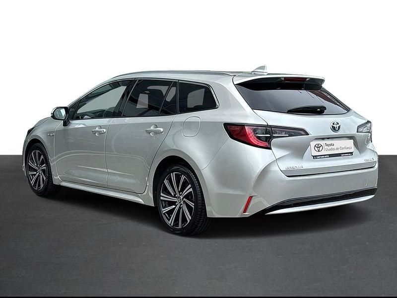 Usado Toyota Corolla Comfort 122 HP (89 kW) 2022 Cinza (pintura metalizada especial)