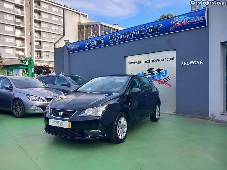 Usado Seat Ibiza Ecomotive 75 HP (55 kW) 2016 Preto Sedan