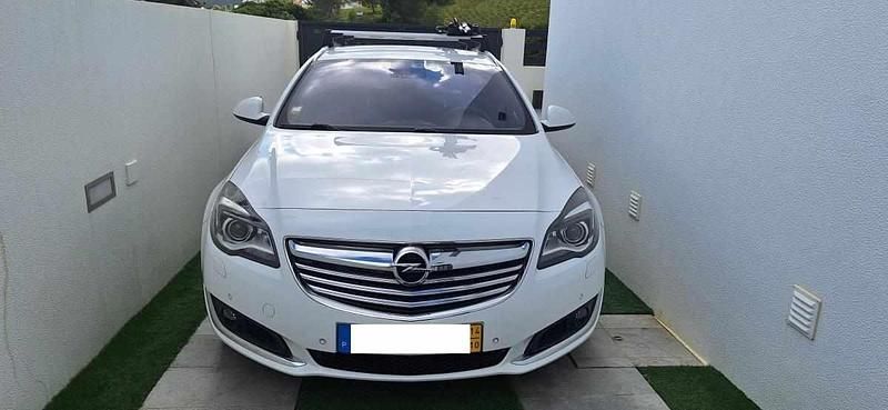 Branco Usado 2014 Opel Insignia Carrinha | € 9.800 - Imagem 1/4