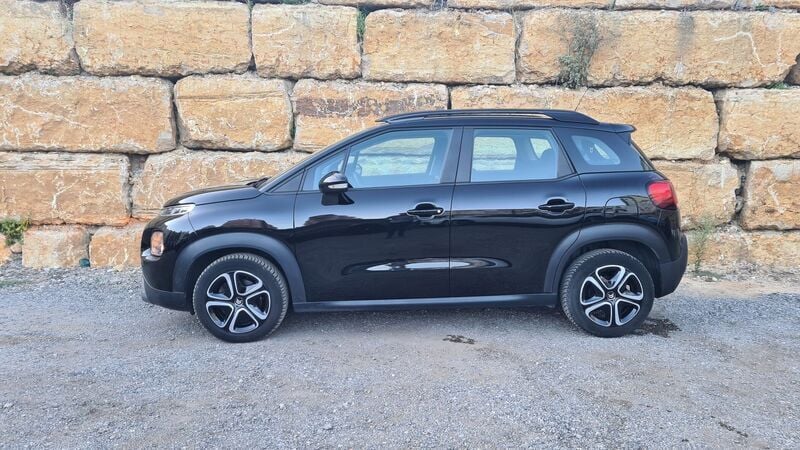 Usado Citroën C5 Aircross Feel 130 HP (95 kW) 2019 Preto SUV