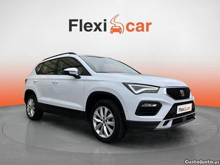 Branco Usado 2022 Seat Ateca Style SUV | € 17.590 (Preço justo) - Imagem 1/1