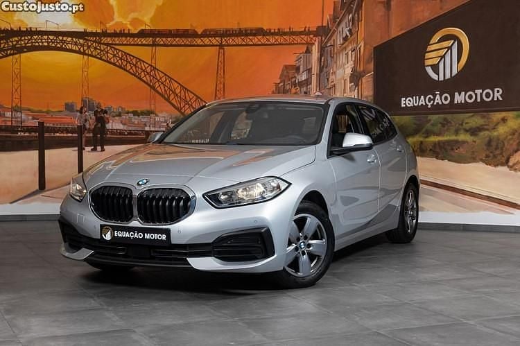 Cinza Usado 2019 BMW 116 Advantage Citadino | € 19.900 (Bom preço) - Imagem 1/1