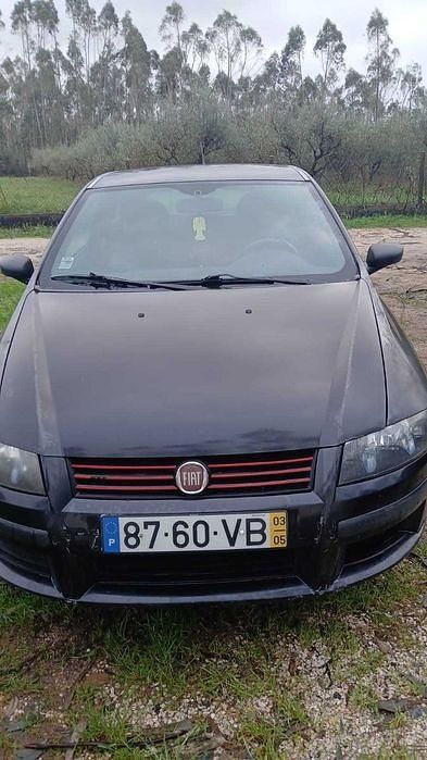 Usado Fiat Stilo 103 HP (75 kW) 2003