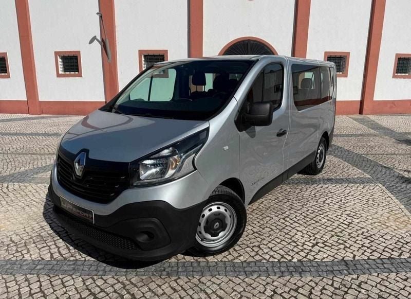 Cinza Usado 2016 Renault Trafic Van | € 22.500 (Preço elevado) - Imagem 1/4