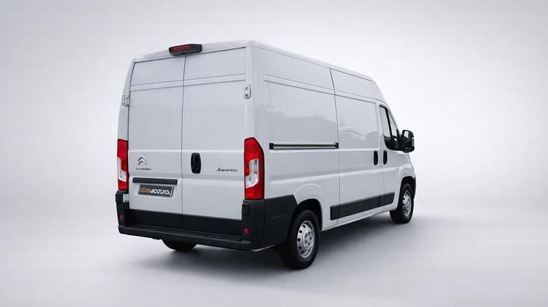 Usado Citroën Jumper 140 HP (102 kW) 2024 Branco Monovolume