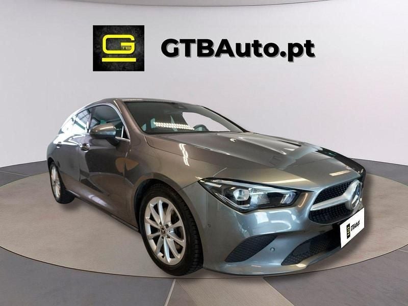 Cinza Usado 2020 Mercedes CLA180 Shooting Brake Carrinha | € 22.990 (Super Preço) - Imagem 1/4