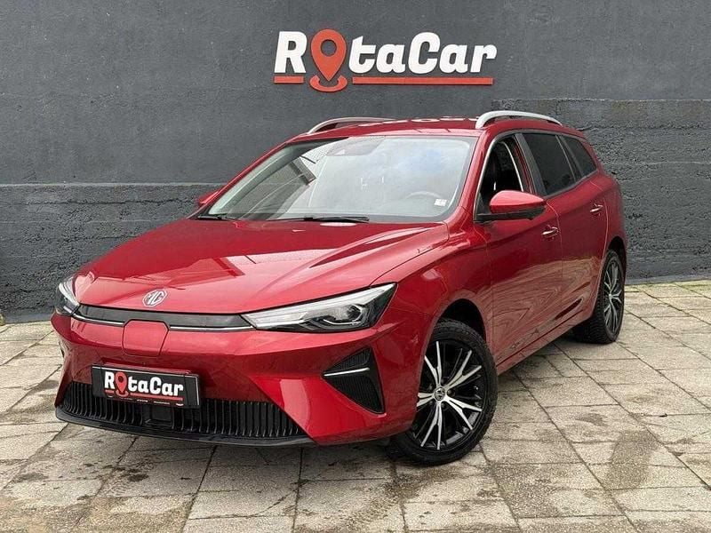 Usado MG MG5 EV Luxury 130 kW (177 HP) 2022 Vermelho Carrinha