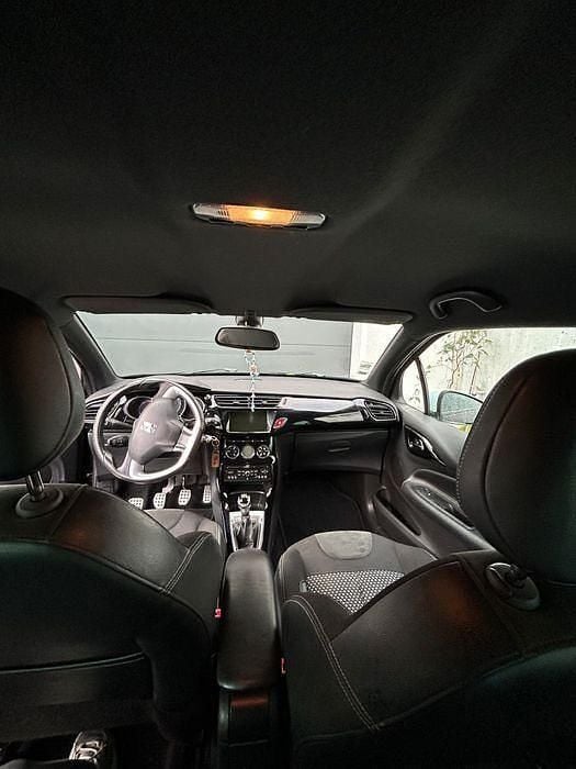 Usado Citroën DS3 92 HP (67 kW) 2011 Citadino