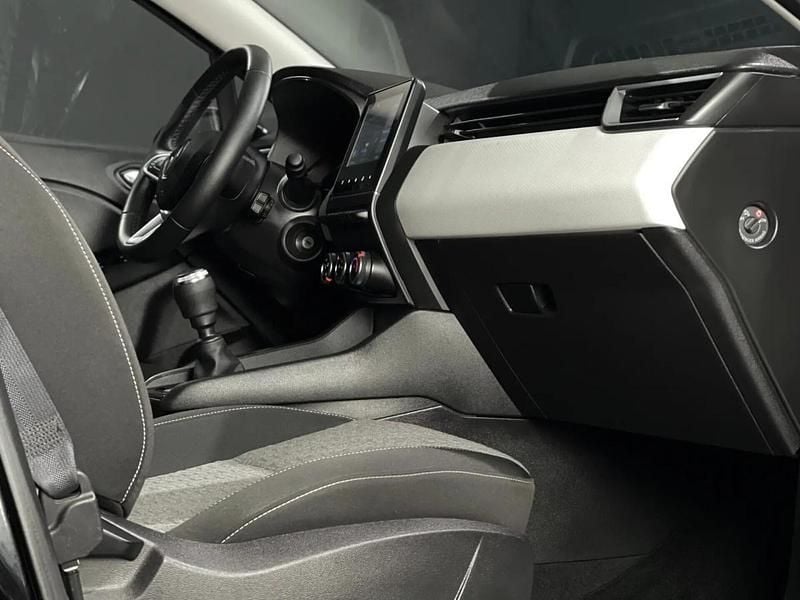 Usado Renault Clio V Evolution 100 HP (73 kW) 2023 Cinzento