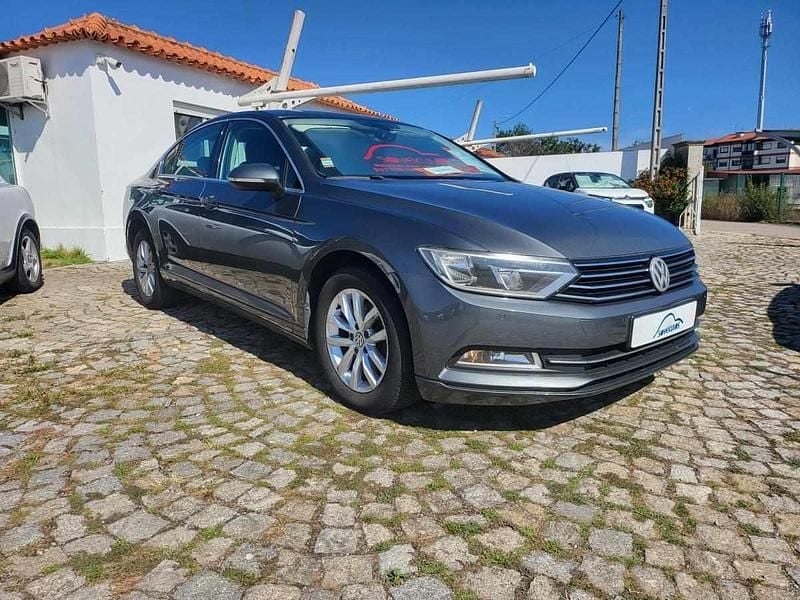 Usado VW Passat 150 HP (110 kW) 2015 Antracite