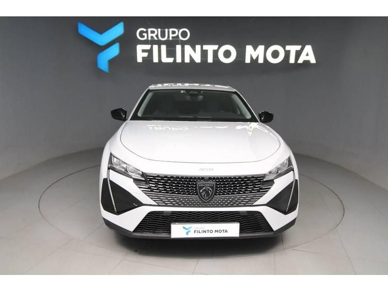Usado Peugeot 408 Allure 130 HP (95 kW) 2024 Branco Sedan