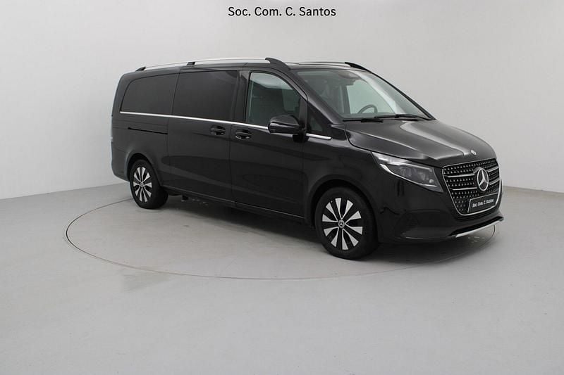 Usado Mercedes V250 Avantgarde 190 HP (139 kW) 2024 Preto Monovolume