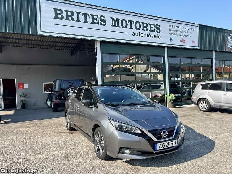 Cinza Usado 2021 Nissan Leaf N-Connecta Citadino | € 14.950 (Super Preço) - Imagem 1/1