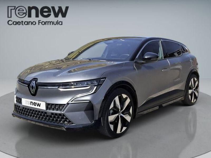 Cinzento Usado 2023 Renault Mégane Techno Sedan | € 31.700 (Preço elevado) - Imagem 1/4