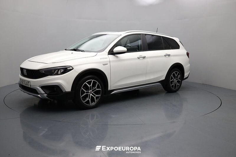 Usado Fiat Tipo Cross 101 HP (74 kW) 2023 Branco Carrinha