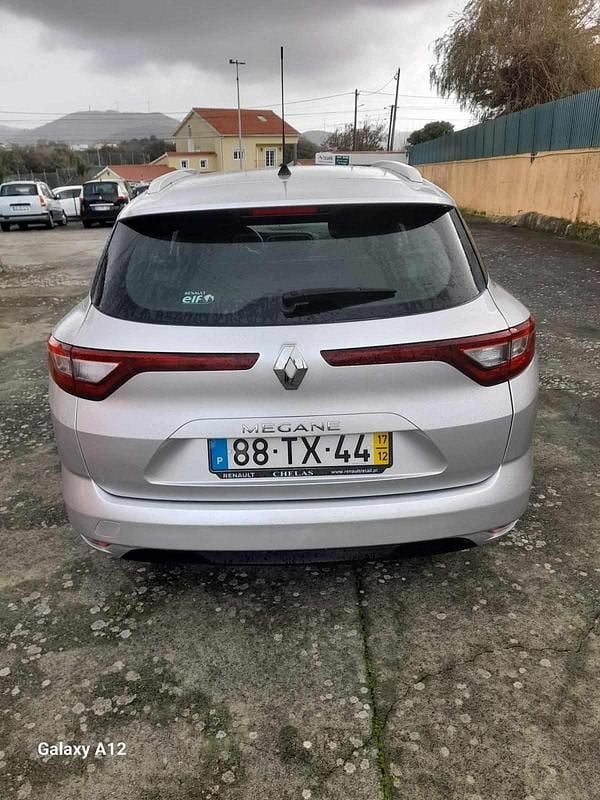 Usado Renault Mégane GrandTour 90 HP (66 kW) 2017 Cinzento Carrinha
