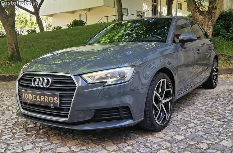 Cinza Usado 2017 Audi A3 Sportback Carrinha | € 14.990 (Preço justo) - Imagem 1/1