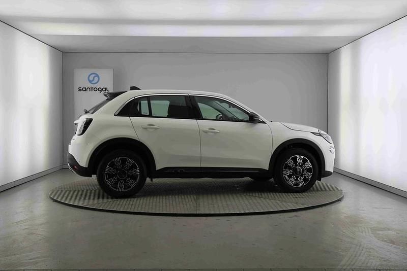 Novo Fiat 600 Pop 136 HP (100 kW) 2025 Branco SUV