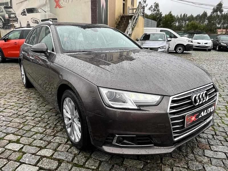 Usado Audi A4 190 HP (139 kW) 2017 Cinza Carrinha