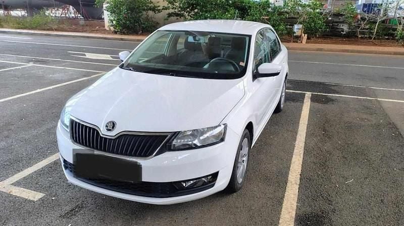 Usado Skoda Rapid 95 HP (69 kW) 2018 Branco Citadino