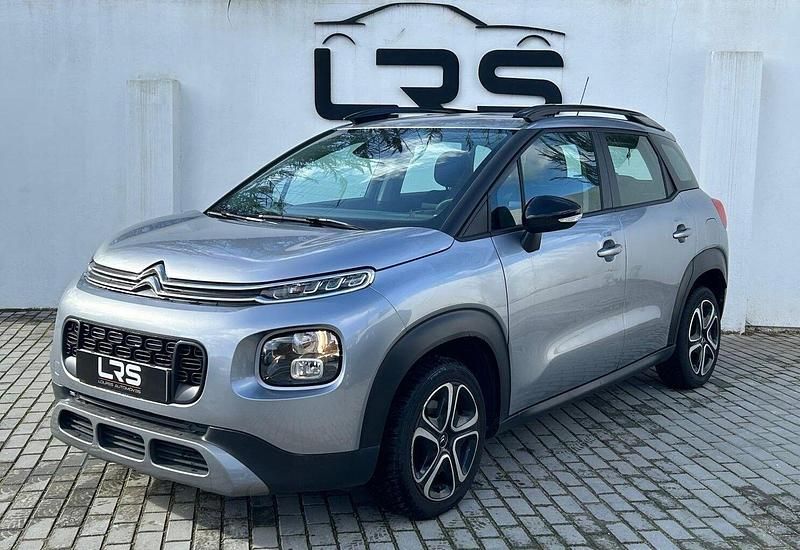 Cinza Usado 2020 Citroën C3 Feel SUV | € 16.990 (Preço justo) - Imagem 1/4