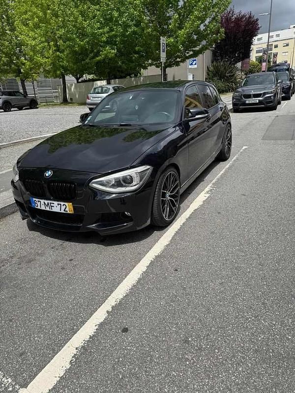 Preto Usado 2011 BMW 120 Citadino | € 6.550 - Imagem 1/4