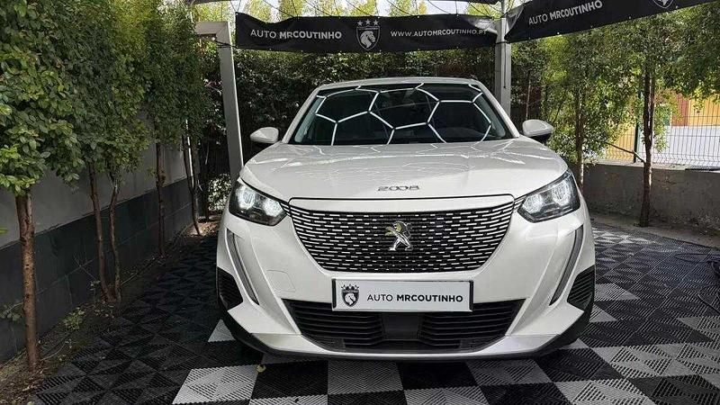 Branco Usado 2020 Peugeot e-2008 Allure SUV | € 16.500 - Imagem 1/4