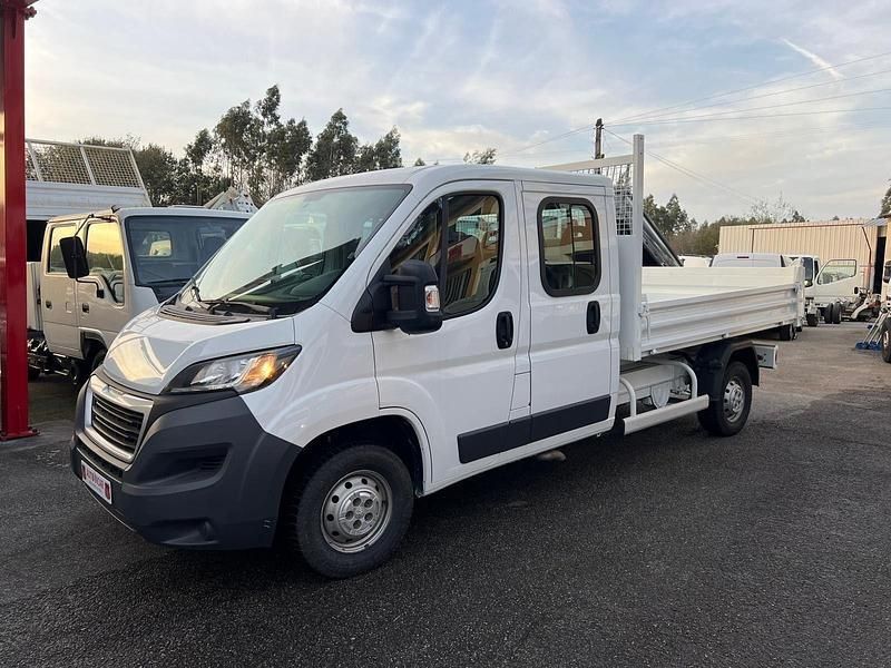 Branco Usado 2015 Peugeot Boxer Van | € 19.500 - Imagem 1/4