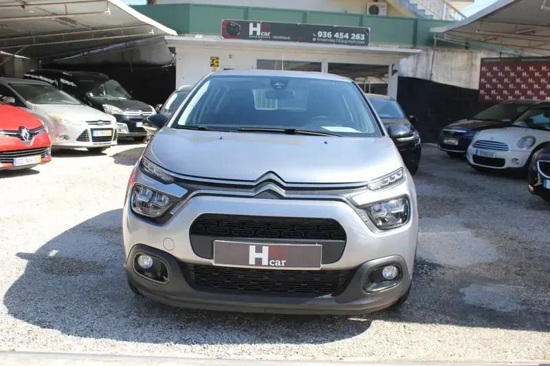 Cinzento Usado 2022 Citroën C3 Feel Citadino | € 14.900 (Bom preço) - Imagem 1/4