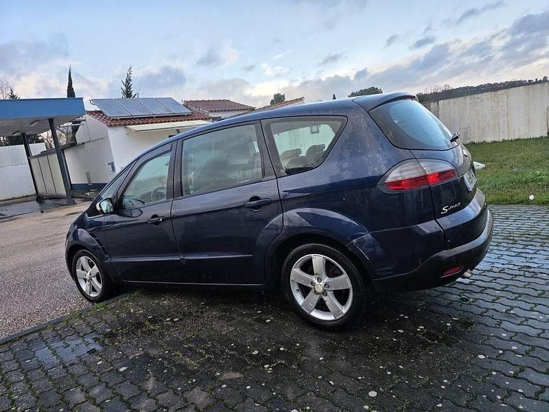 Usado Ford S-MAX S 125 HP (91 kW) 2006 Monovolume