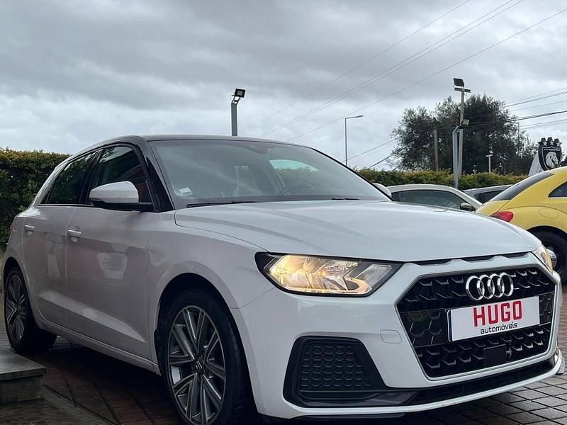 Usado Audi A1 Sportback 116 HP (85 kW) 2020 Branco Citadino