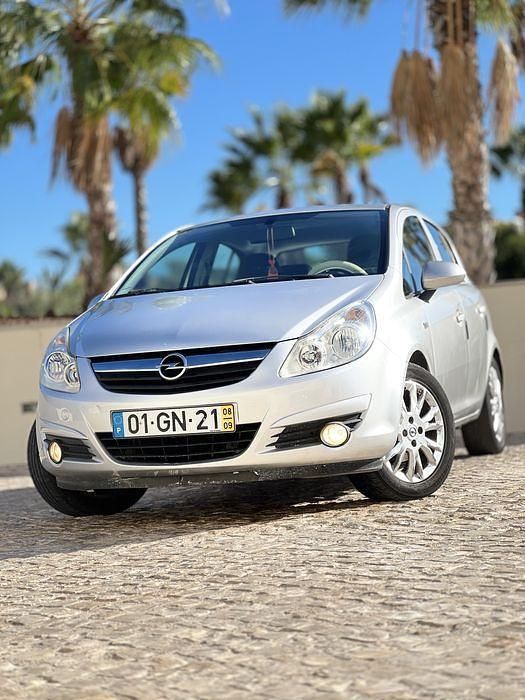 Usado 2008 Opel Corsa Sedan | € 3.700 - Imagem 1/4