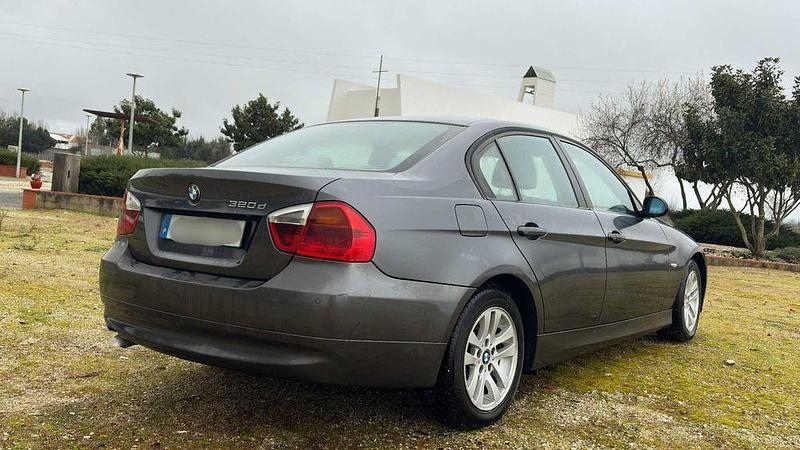 Usado BMW 320 163 HP (119 kW) 2006