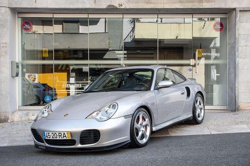 Cinzento Usado 2001 Porsche 996 | € 79.900 - Imagem 1/4