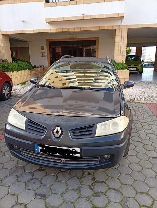 Usado 2005 Renault Mégane II Sedan | € 2.500 (Preço justo) - Imagem 1/4