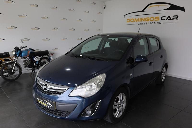Usado Opel Corsa 95 HP (69 kW) 2012 Azul Citadino