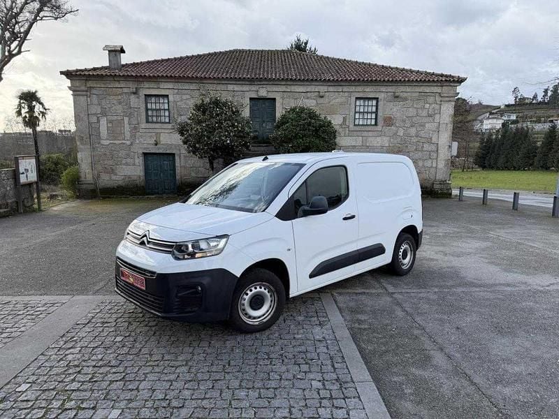 Branco Usado 2020 Citroën Berlingo Monovolume | € 12.990 (Preço justo) - Imagem 1/4