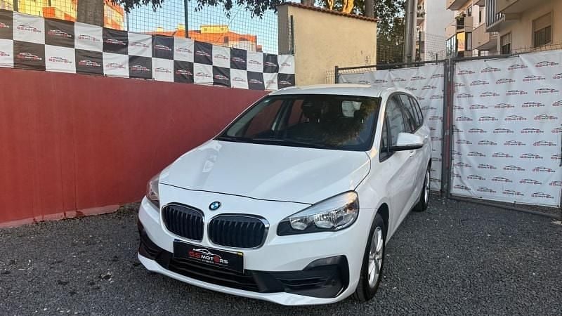 Branco Usado 2019 BMW 216 Gran Tourer Sport Line Monovolume | € 15.900 (Super Preço) - Imagem 1/4