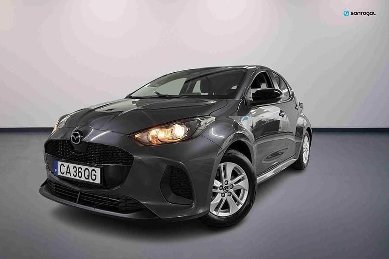 Cinzento Novo 2025 Mazda 2 Center-Line Citadino | € 24.990 - Imagem 1/4