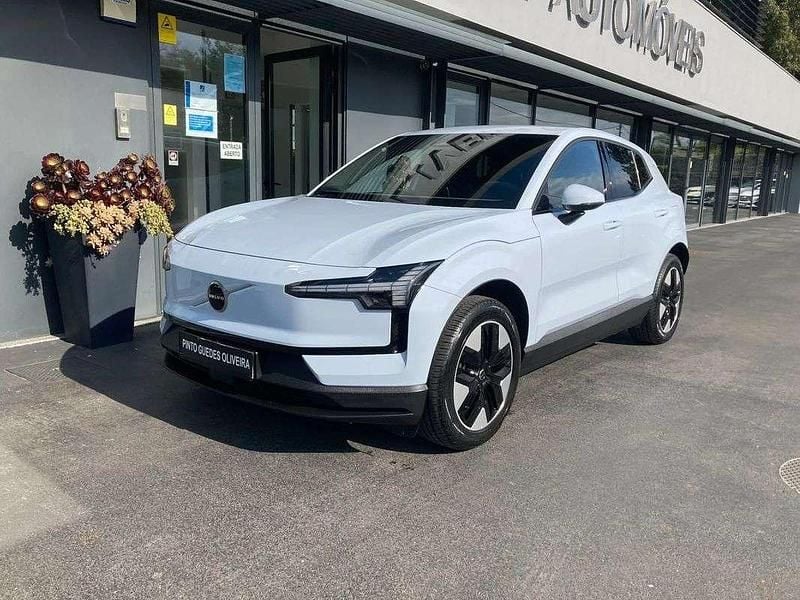Azul Novo 2025 Volvo EX30 SUV | € 33.900 (Super Preço) - Imagem 1/4