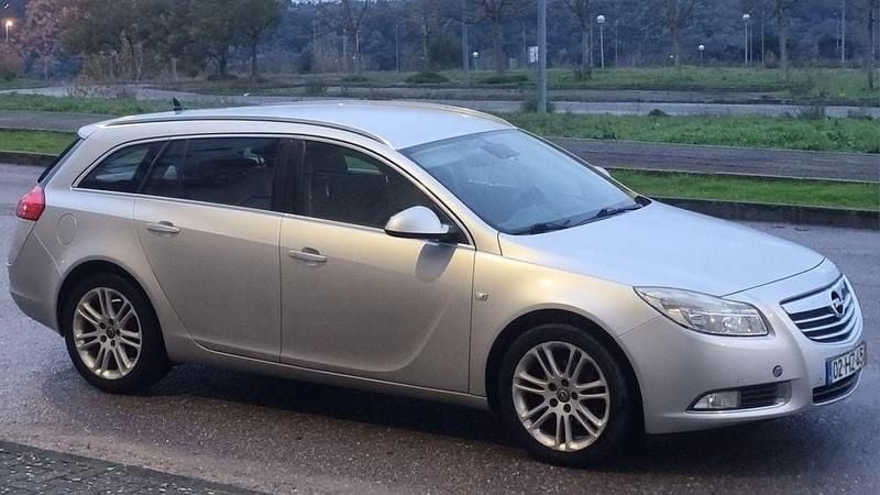 Usado 2009 Opel Insignia Sedan | € 4.400 (Preço justo) - Imagem 1/4